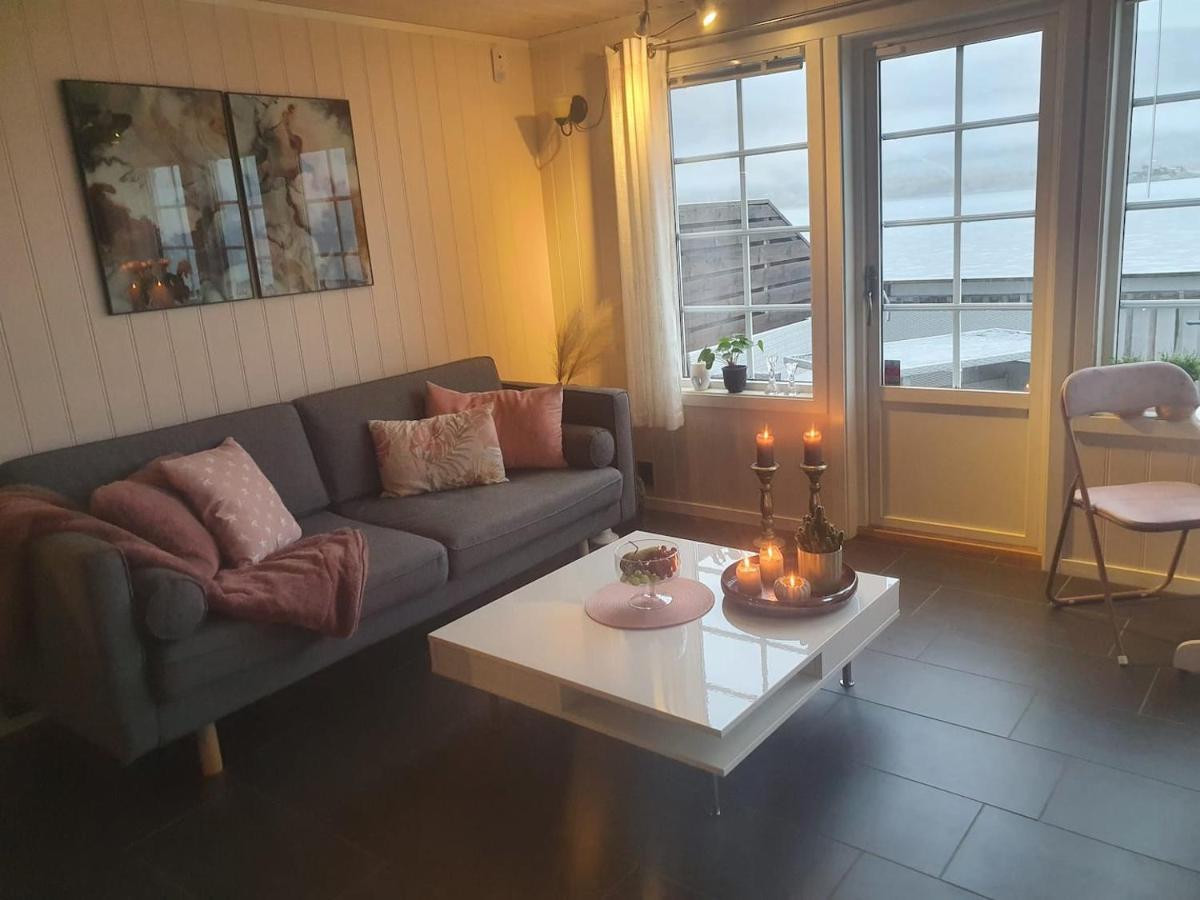 Idyllisk Sjohus Pa Naurstad Bodo Bagian luar foto